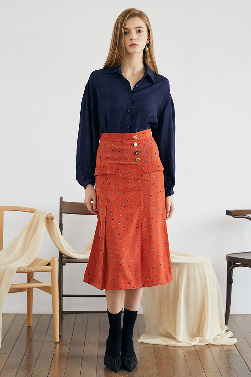 unbalance pleats red skirt
